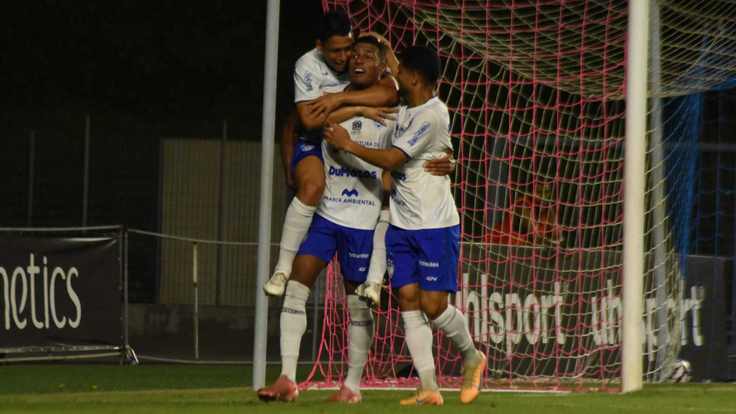 Vitória-ES supera trauma do Estadual e arranca para a classificação na Série D