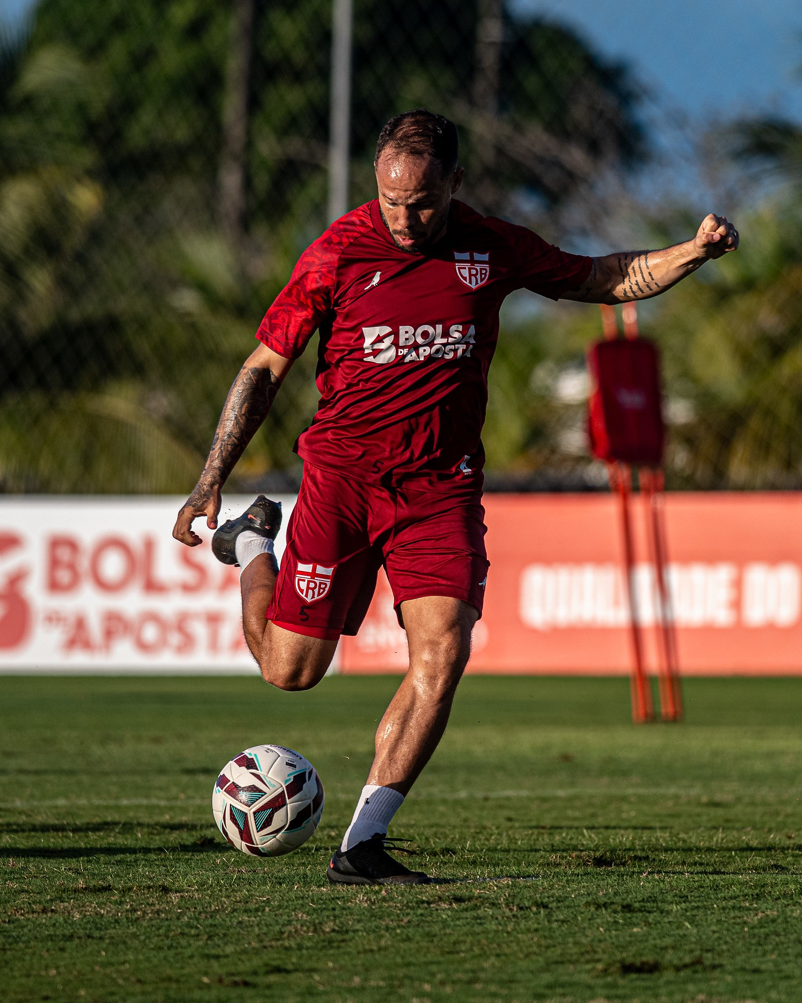 Baggio volta ser titular do CRB e diz que elenco ficou incomodado com o empate em Goiânia