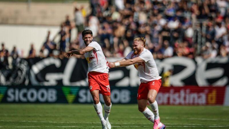 Juninho Capixaba destaca confiança em gol de falta pelo Bragantino e ressalta importância das férias