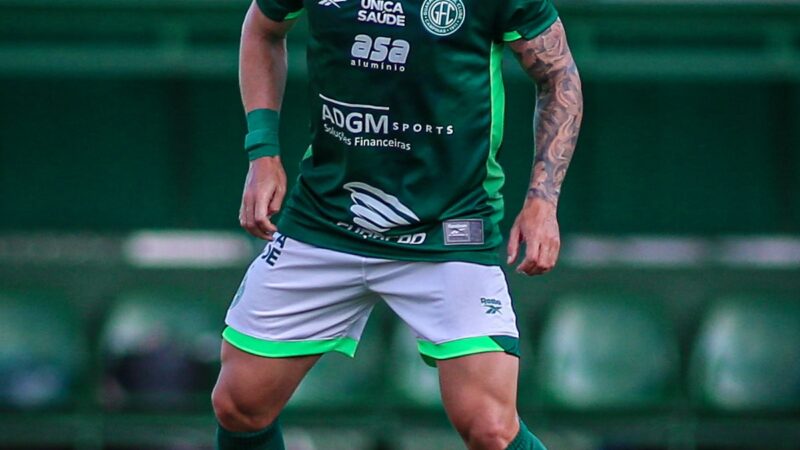 Talismã das goleadas? Lateral aproveita chances e enaltece sistema defensivo do Guarani