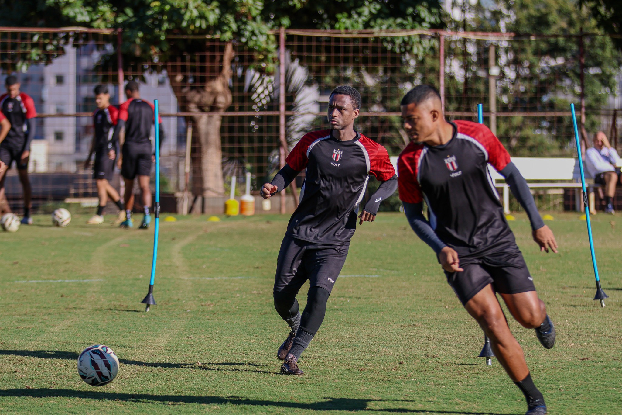 Escalação do Botafogo-SP: Matheus Sales entra na vaga de Maciel contra Vila Nova