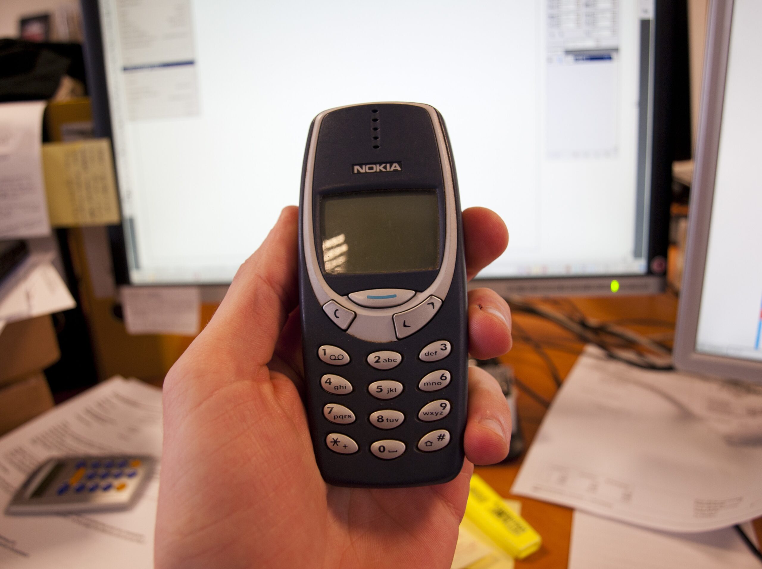 Como era o ‘Nokia tijolão’, celular mais popular do país na última vez que o Brasil ganhou a Copa