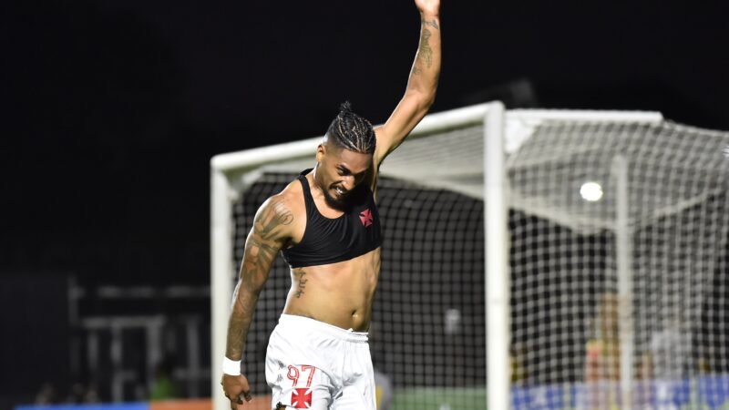 Cuiabá encaminha contratação de atacante ex-Atlético-MG e Vasco