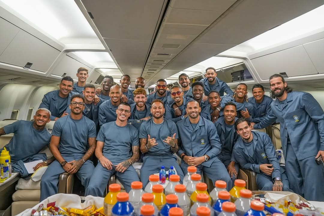 Brasil embarca para os Estados Unidos para a disputa da Copa do Mundo com apoio de torcedores