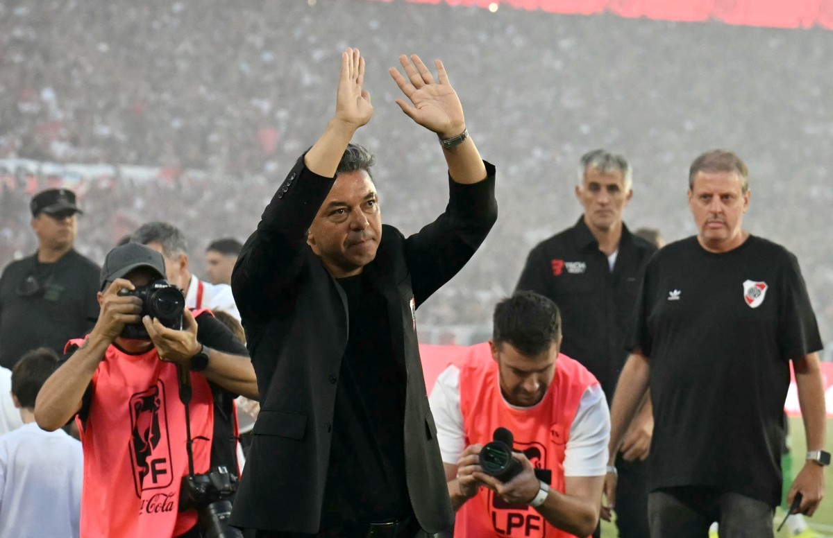 Marcelo Gallardo é o favorito para substituir Bielsa no Uruguai, diz jornal