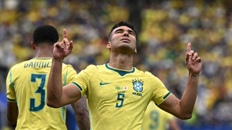 “Perdão, Casemiro”: web vibra com gol de empate do Brasil