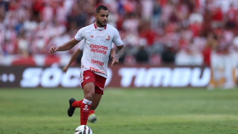 Juninho se recupera de lesão e pode reforçar o Náutico diante do Fortaleza