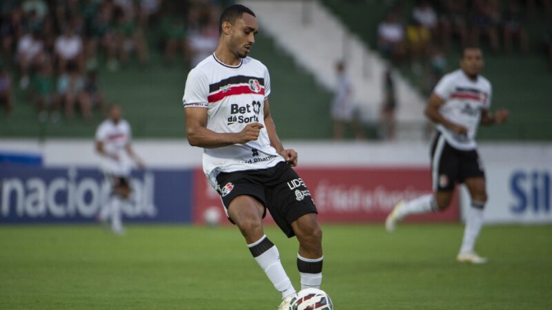 Capitão do Santa Cruz pede maior concentração por recuperação na Série C: “Precisamos da vitória”