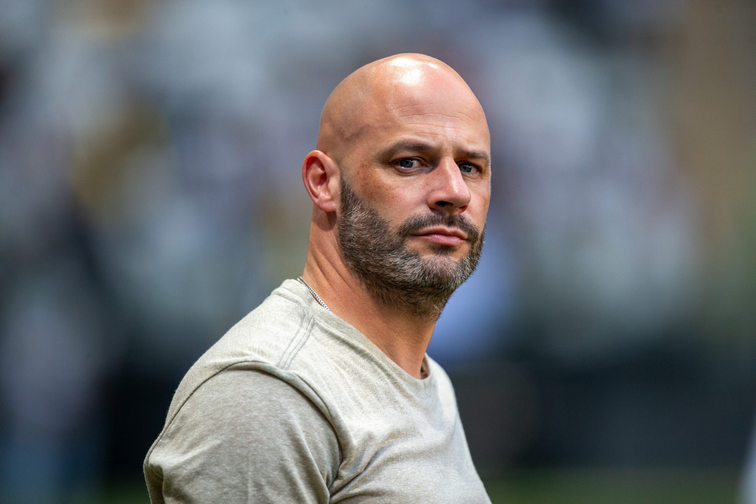 Entenda por que o Vasco quer contratar Franclim Carvalho, técnico do Botafogo