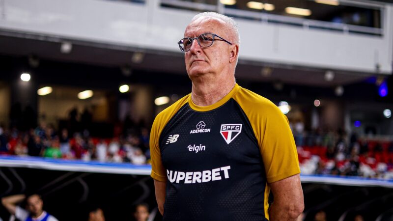 Dorival lamenta oportunidades perdidas pelo São Paulo e elogia Remo: “Foram competentes”