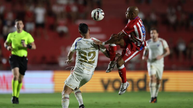 Lateral, sobre derrota do Náutico com 29 chutes: “Faltou um pouco de sorte e efetividade”