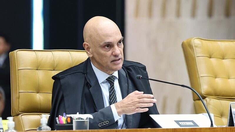 Fachin dá aval e AGU vai defender Moraes em processo movido contra ele nos EUA