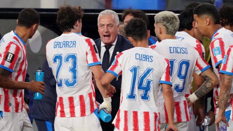Técnico do Paraguai nega ter jogado por um empate contra a Austrália, mas crê em classificação