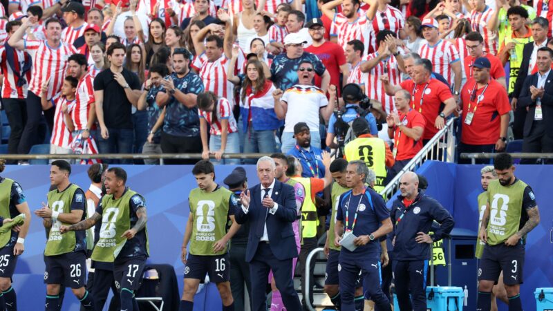 Técnico do Paraguai comenta classificação sobre Alemanha: “Saíram de campo como lendas”