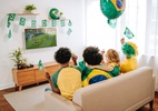 Por que em pleno 2026 seu vizinho ainda grita gol antes de você?