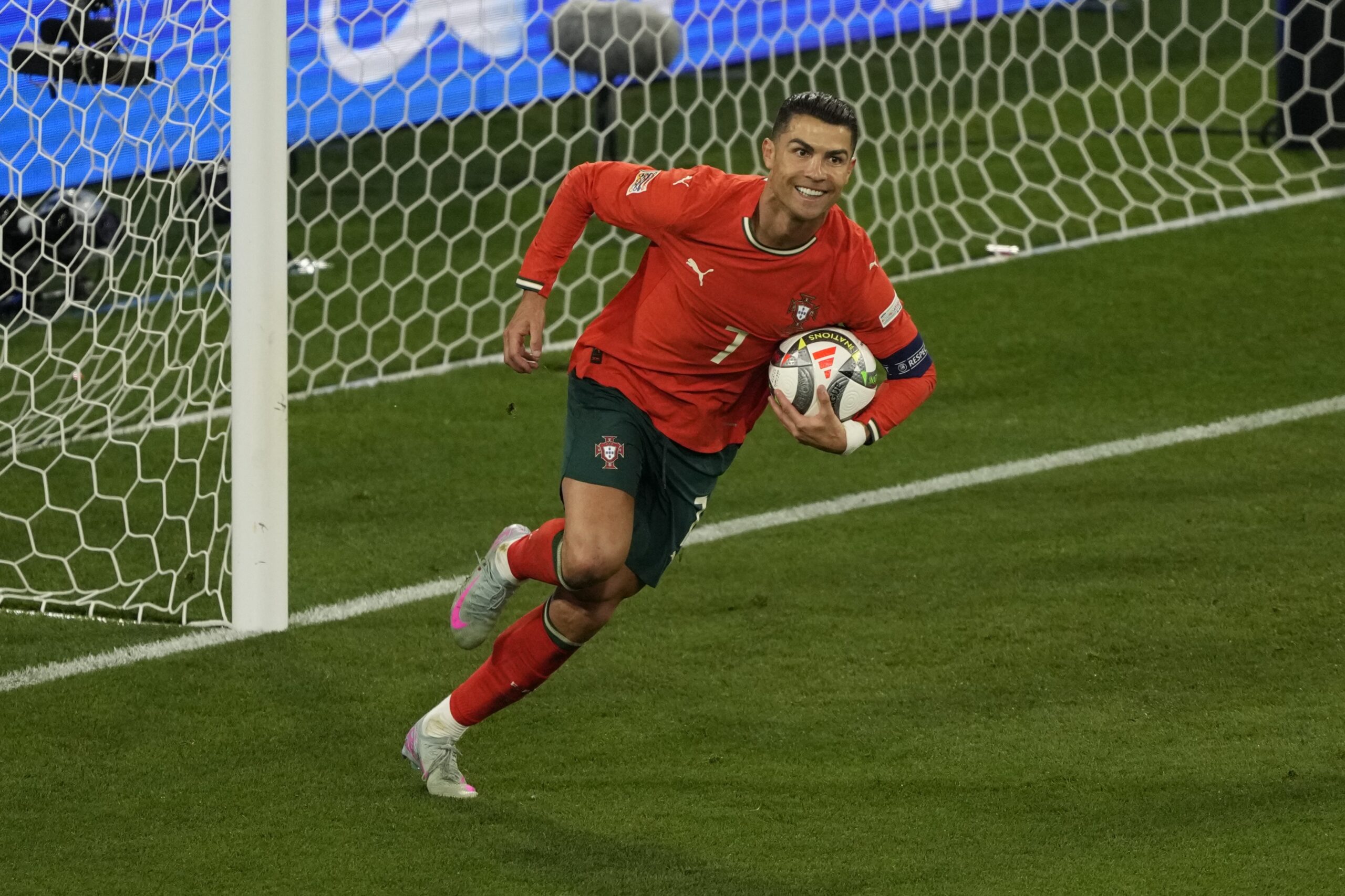 Inglaterra e Portugal estreiam na Copa do Mundo 2026 nesta quarta-feira (17)