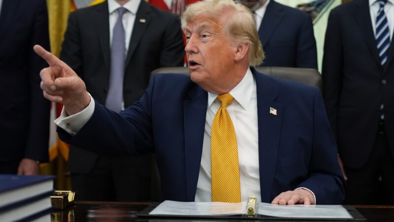 Trump ameaça tarifa de 100% a países que taxarem serviços digitais de empresas americanas
