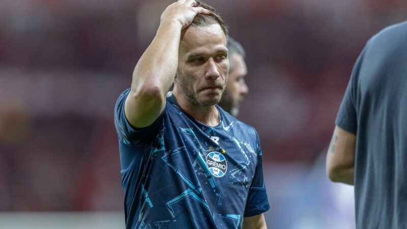 Bastidores: o que pesou para Arthur não permanecer no Grêmio