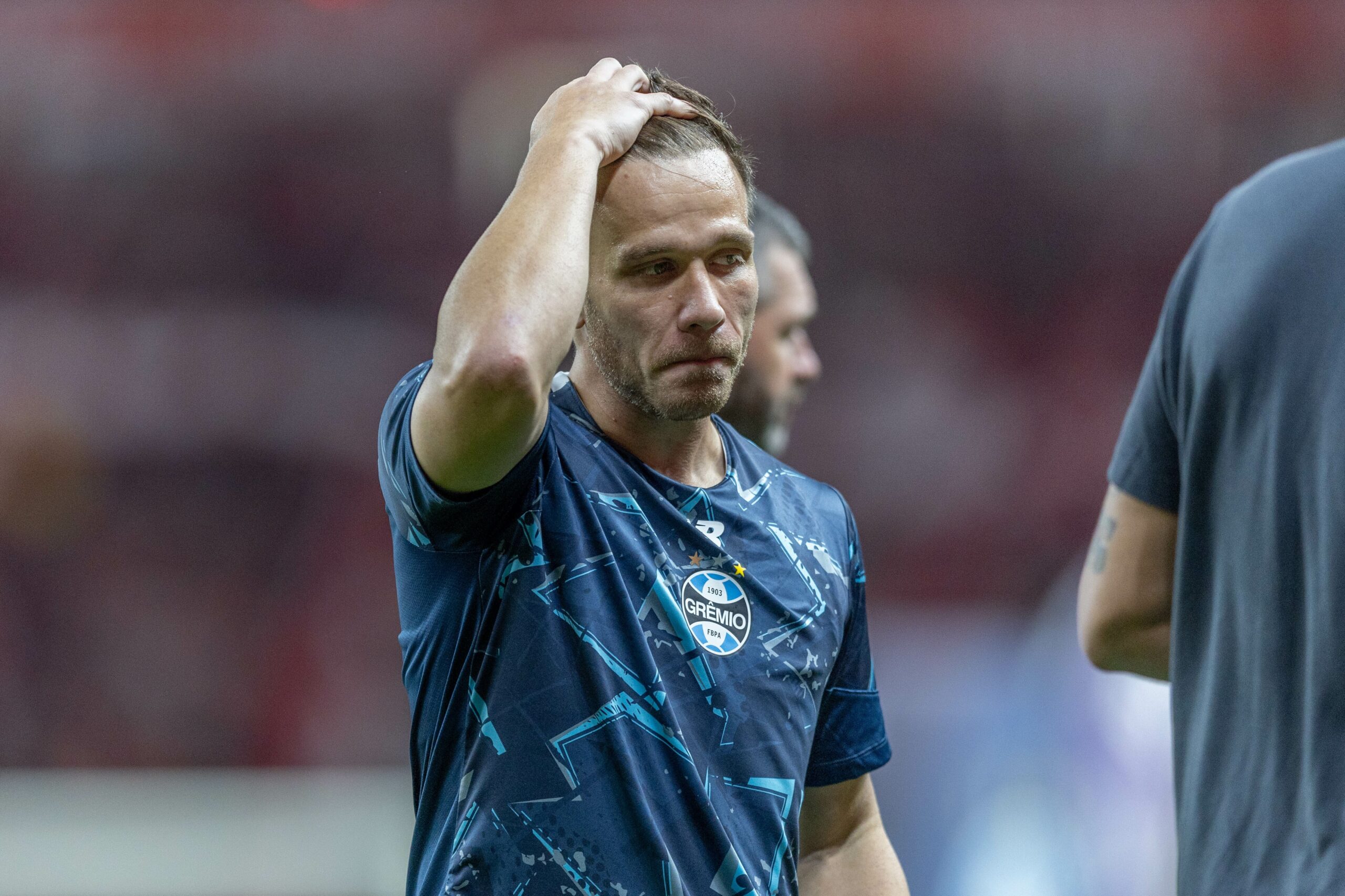 Bastidores: o que pesou para Arthur não permanecer no Grêmio