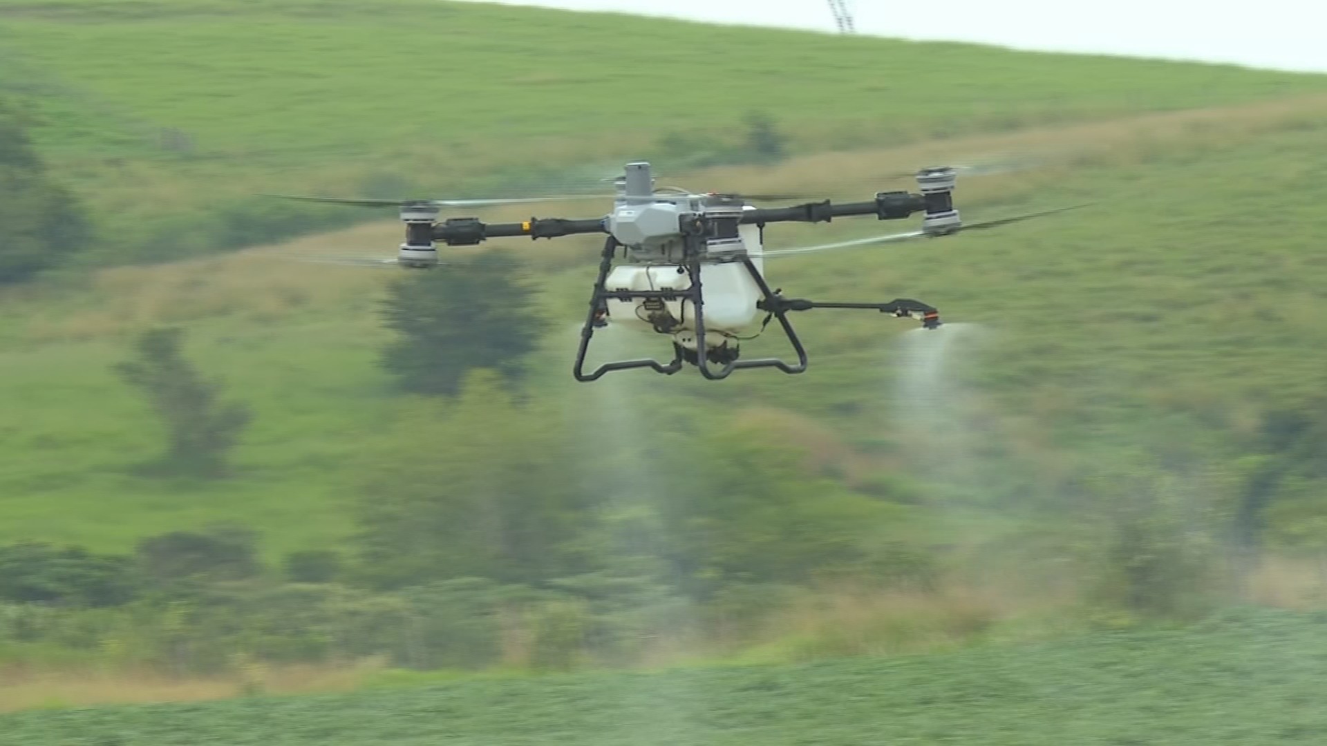 Drones ganham espaço na agricultura e ajudam em pesquisas sobre qualidade do solo