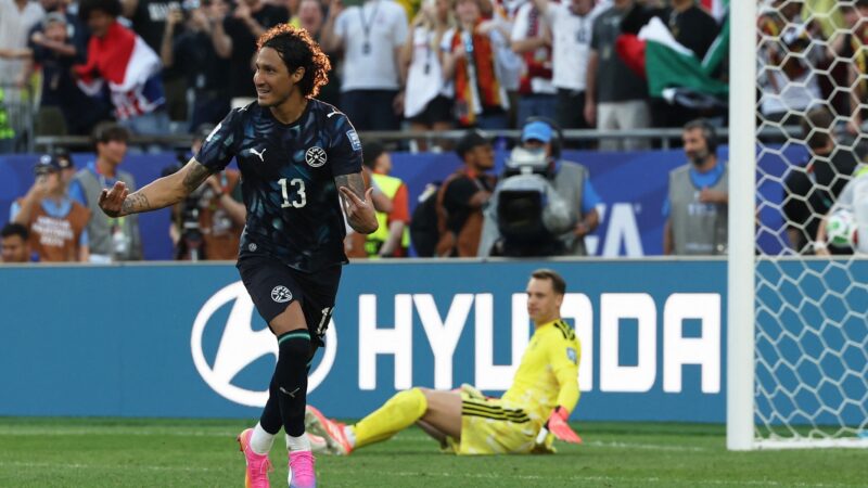 Autor de gol decisivo do Paraguai contra a Alemanha já havia sido carrasco do Flamengo; relembre