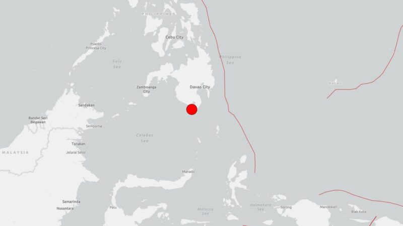 Terremoto de magnitude 7,8 atinge ilha das Filipinas; alerta de tsunami é ativado