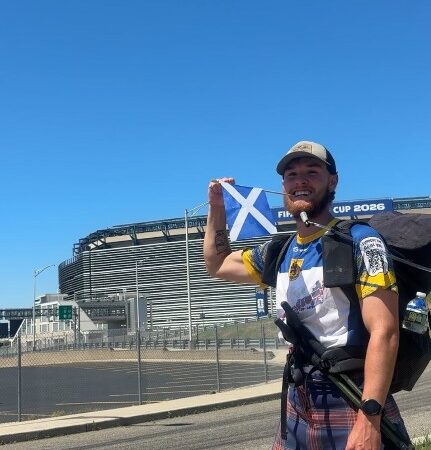 Escocês caminha mais de 5 mil km para torcer pela Escócia na Copa do Mundo