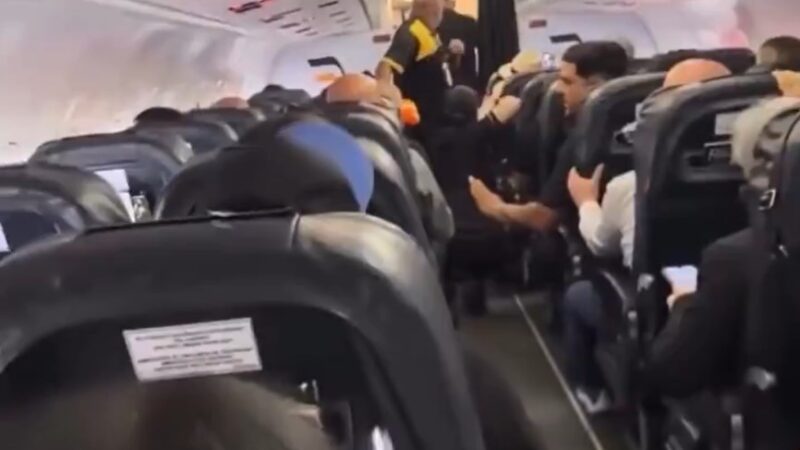 VÍDEO: Avião chacoalha ainda em solo durante terremoto na Venezuela