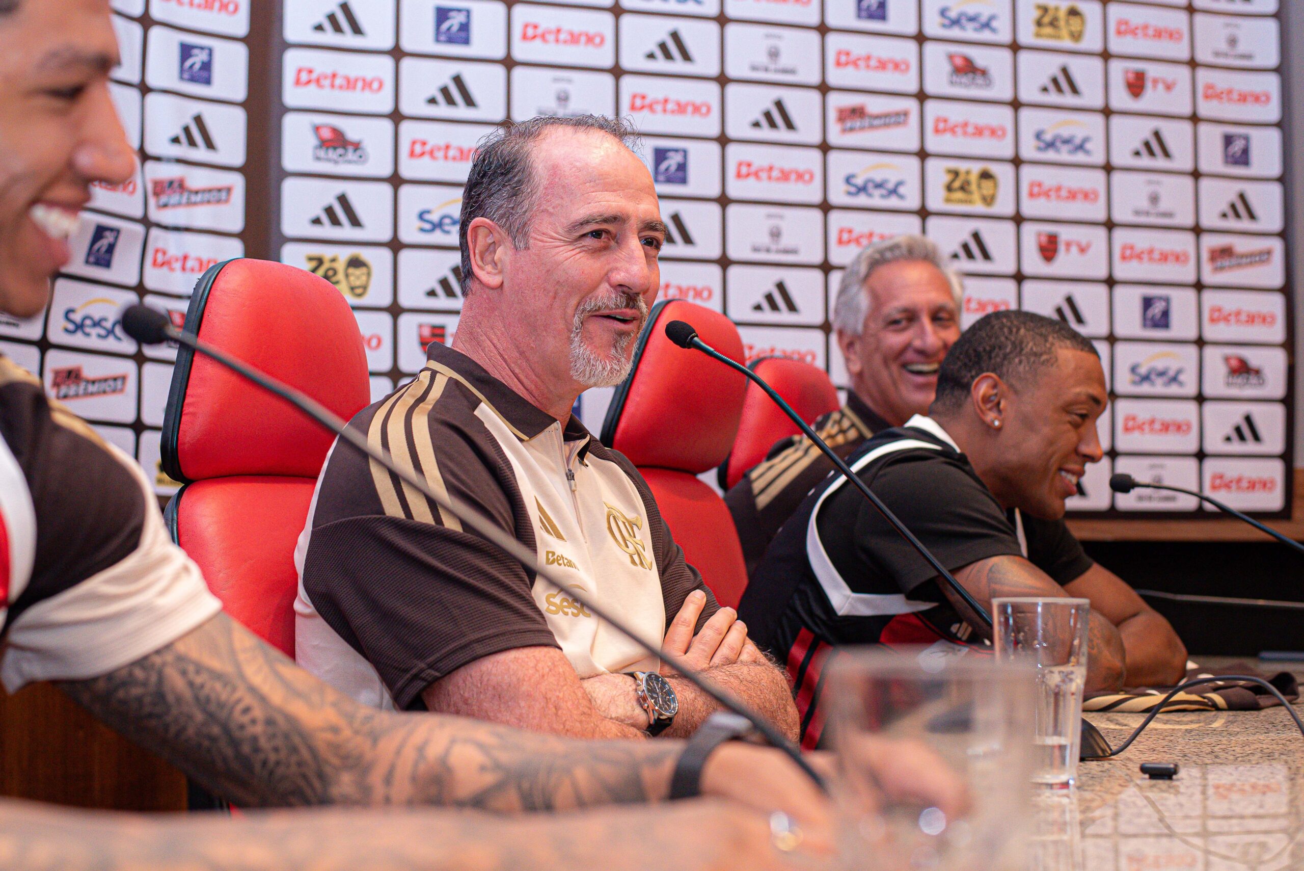 Demétrius foca na defesa e quer reaproximar torcida do Flamengo do basquete: “Não vai faltar raça”