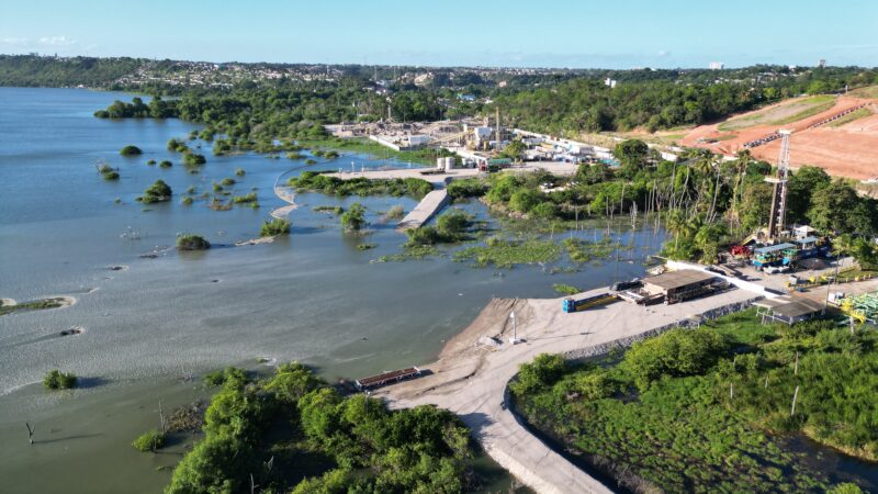 Ações da Braskem despencam com impasse com credores e novos riscos judiciais em Alagoas