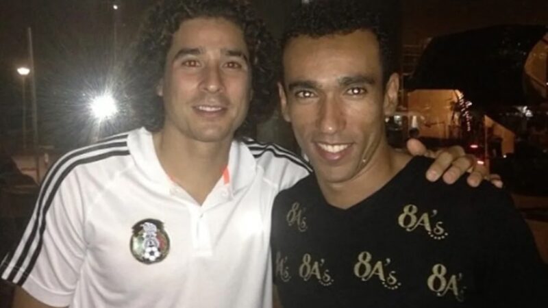 Copa do Mundo: ex-atacante e parça de Ochoa posta TBT antes de estreia do México: “Sorte, garoto”