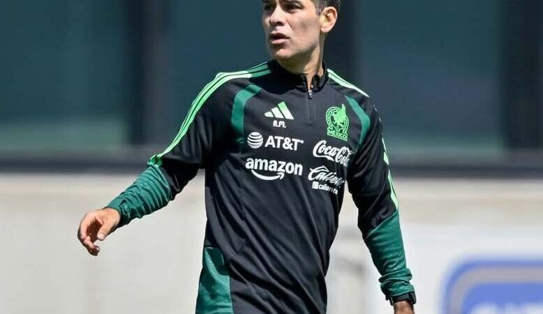 Presidente diz que ex-Barcelona vai assumir o comando da seleção do México após a Copa do Mundo