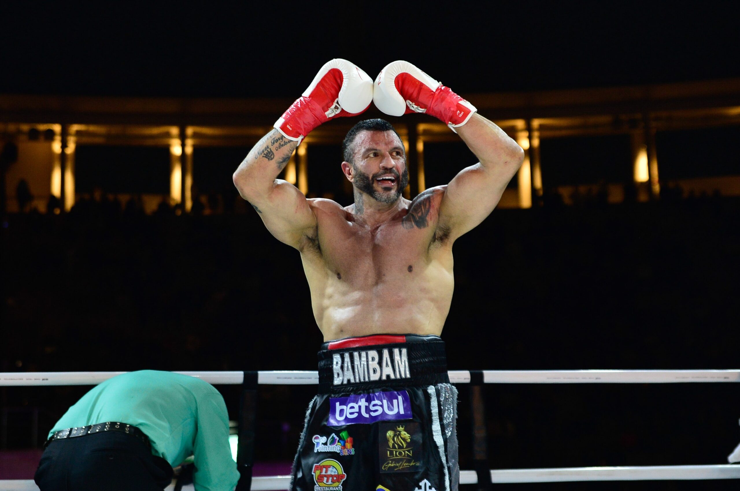 Bambam exalta experiência e resiliência em luta contra Davi: “Sou igual ao Anderson Silva”