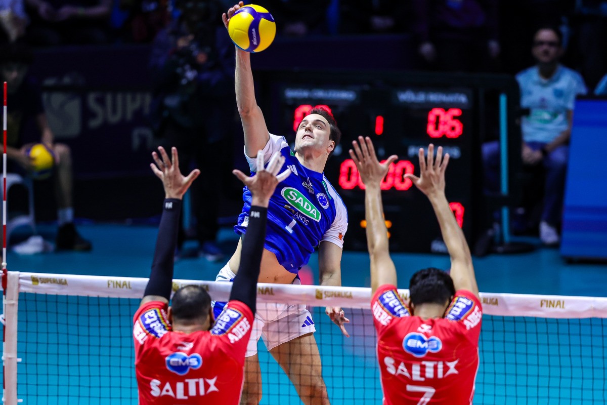 Oppenkoski pede dispensa dos treinos da seleção para a Liga das Nações (VNL)