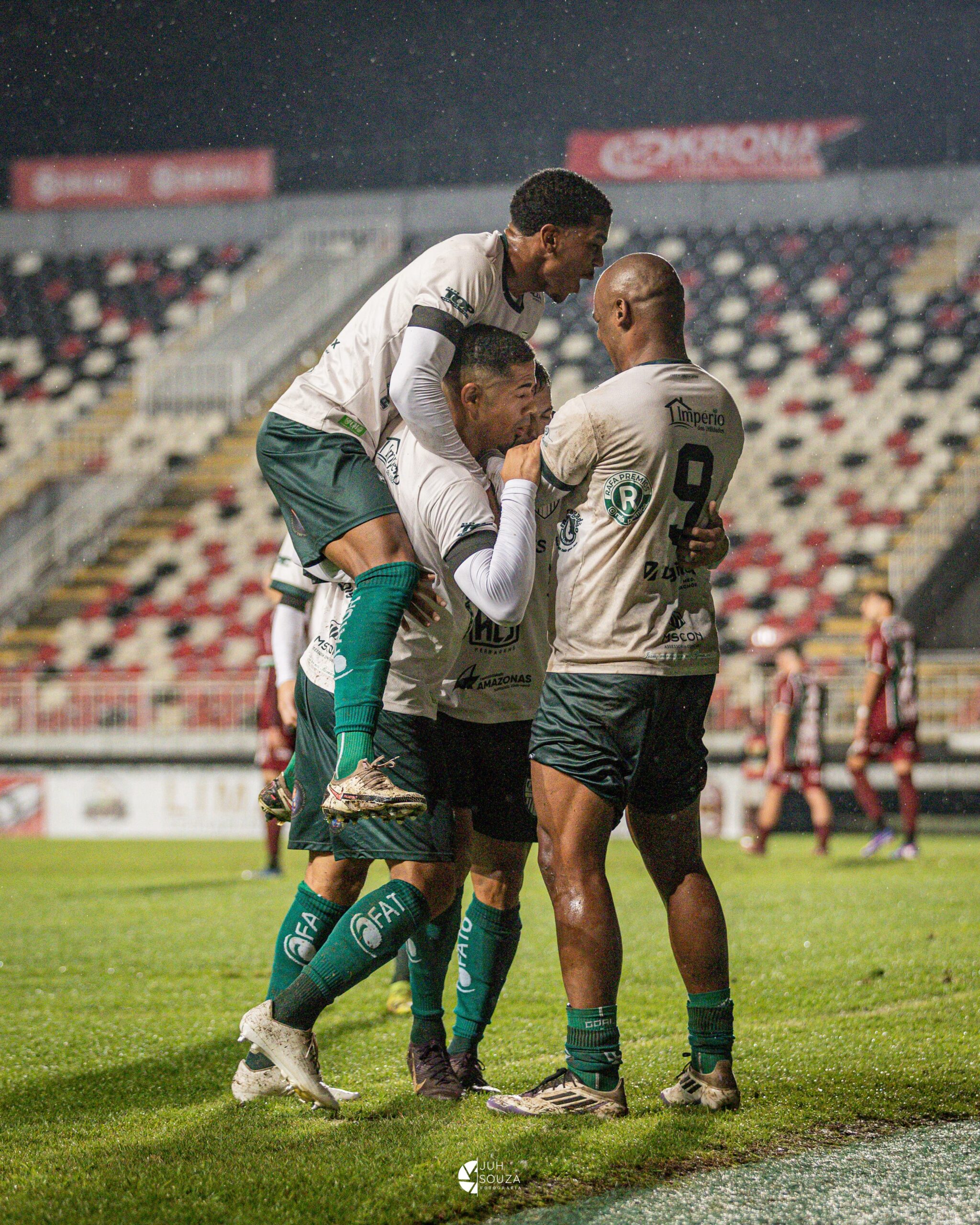 Metropolitano vence o Fluminense e segue invicto no Catarinrense Série B