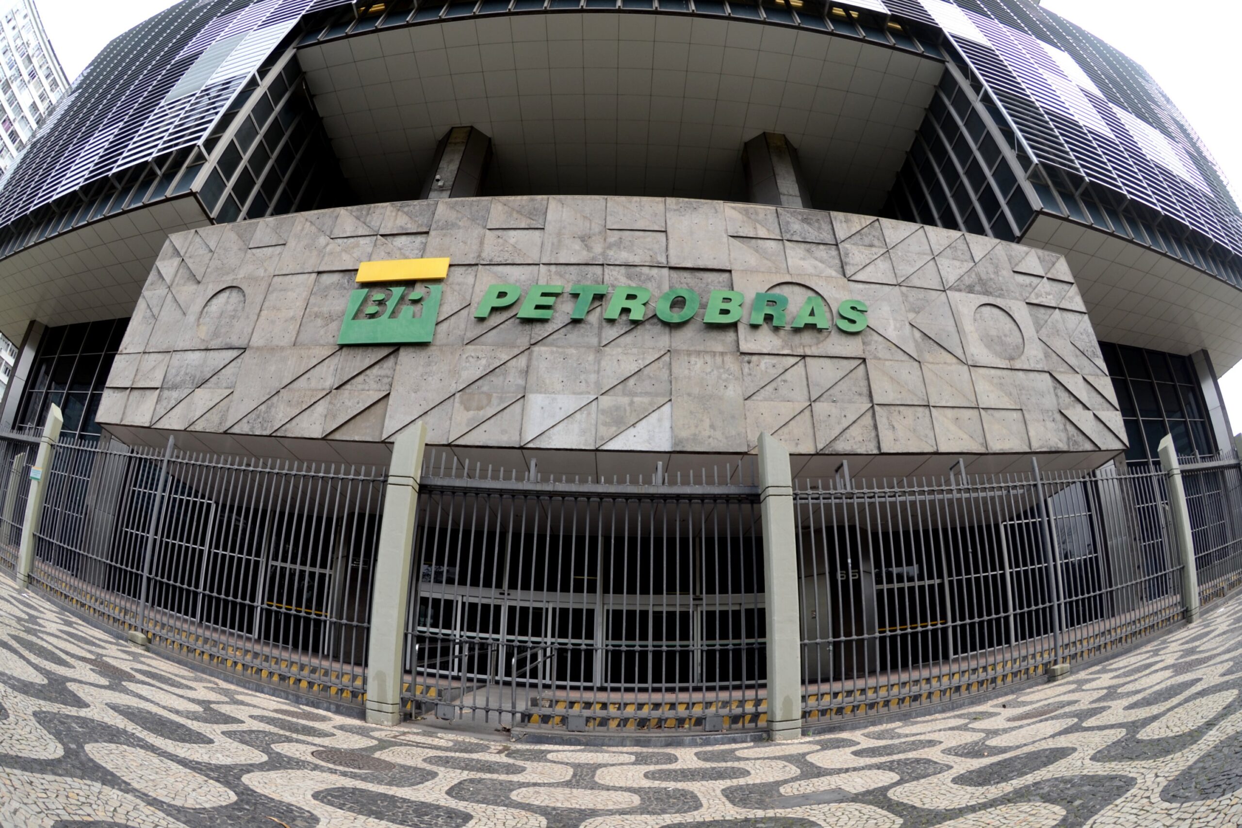 Petrobras adquire 50% de Itaimbezinho, no pré-sal da Bacia de Campos
