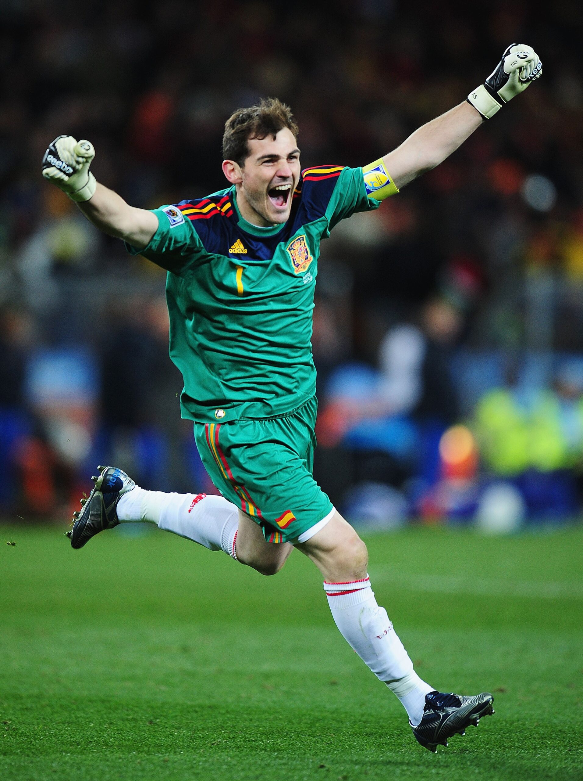 Sumiço inusitado: Camiseta que Casillas usou na final da Copa de 2010 desaparece de museu