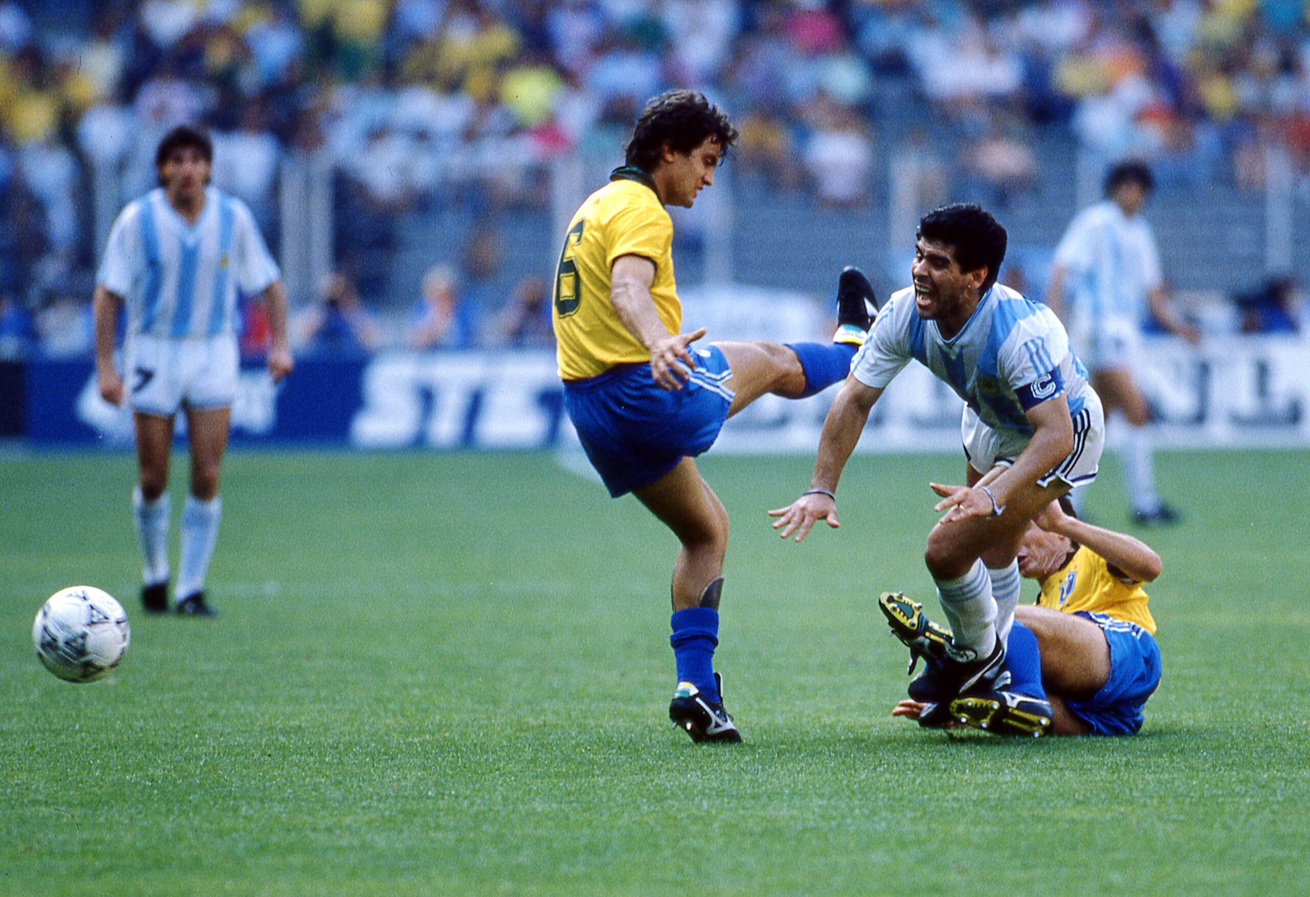 Argentina não vence um campeão mundial em Copas desde 1990