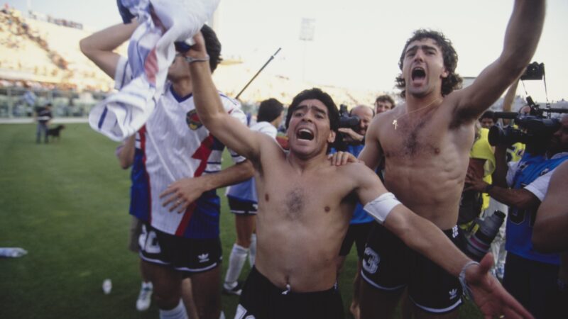 Quem é o técnico da Colômbia que tem números expressivos e já jogou final de Copa com Maradona