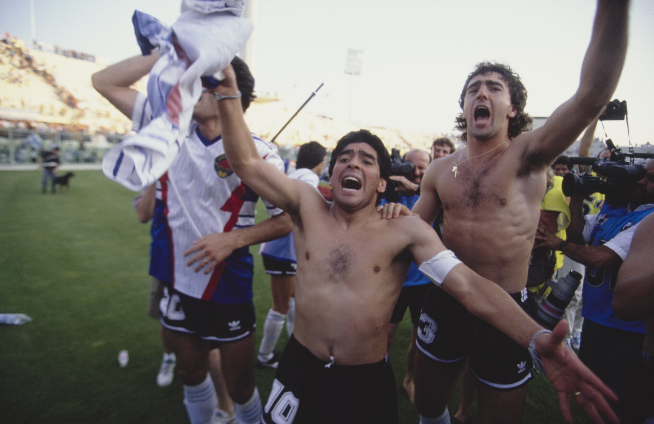 Quem é o técnico da Colômbia que tem números expressivos e já jogou final de Copa com Maradona