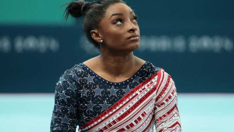 Simone Biles revela susto com problema de saúde: “Quase morrer não estava nos meus planos”