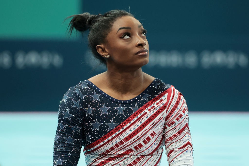 Simone Biles revela susto com problema de saúde: “Quase morrer não estava nos meus planos”