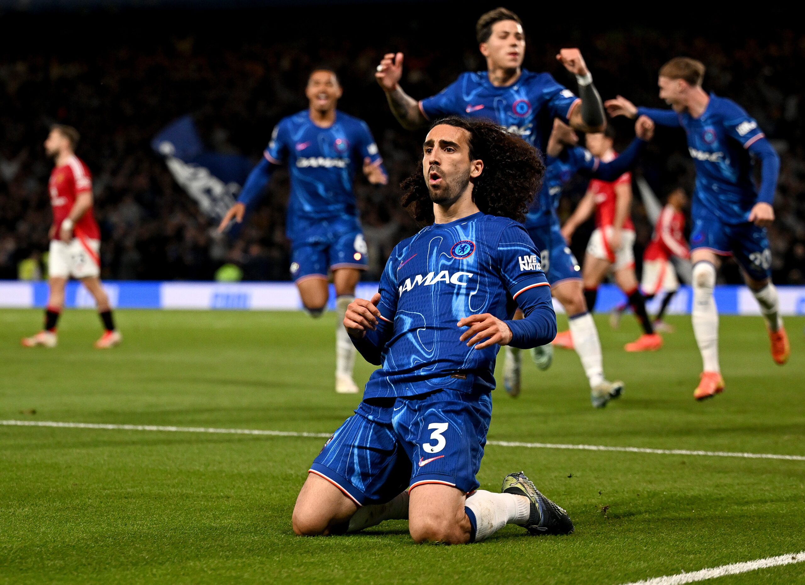 Barcelona, Atlético de Madrid e Real Madrid monitoram situação de Cucurella no Chelsea, diz jornal
