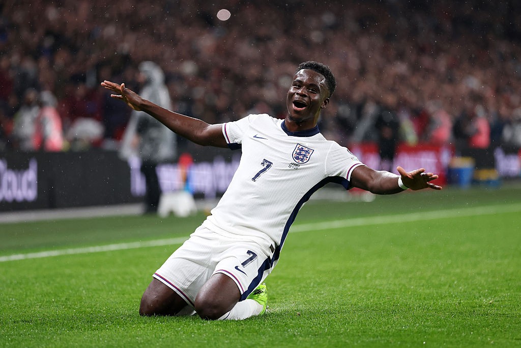 Vice-campeão da Champions tem titularidade colocada em dúvida para estreia da Inglaterra na Copa