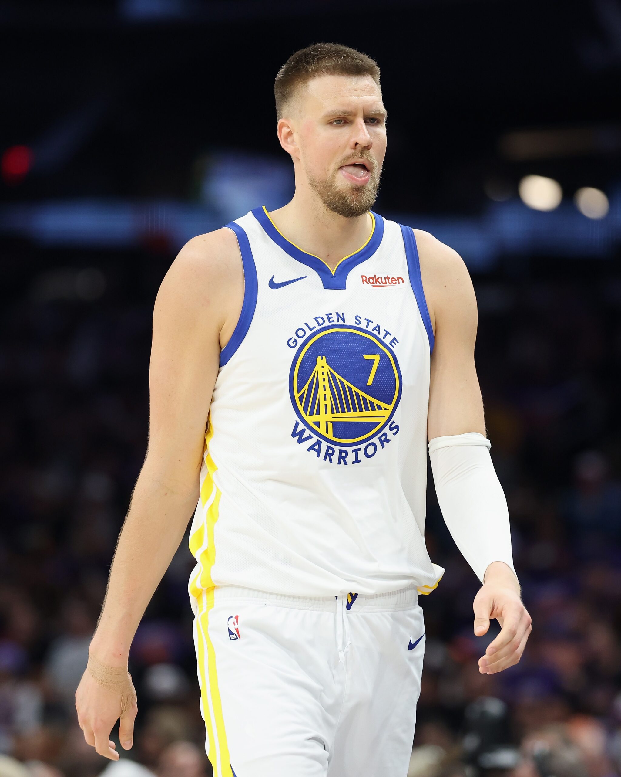 Warriors renovam com Porzingis por dois anos em contrato de mais R$ 200 milhões