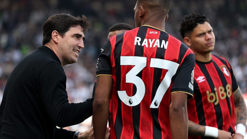 Técnico de Rayan no Bournemouth é o escolhido para assumir o Liverpool, diz jornal
