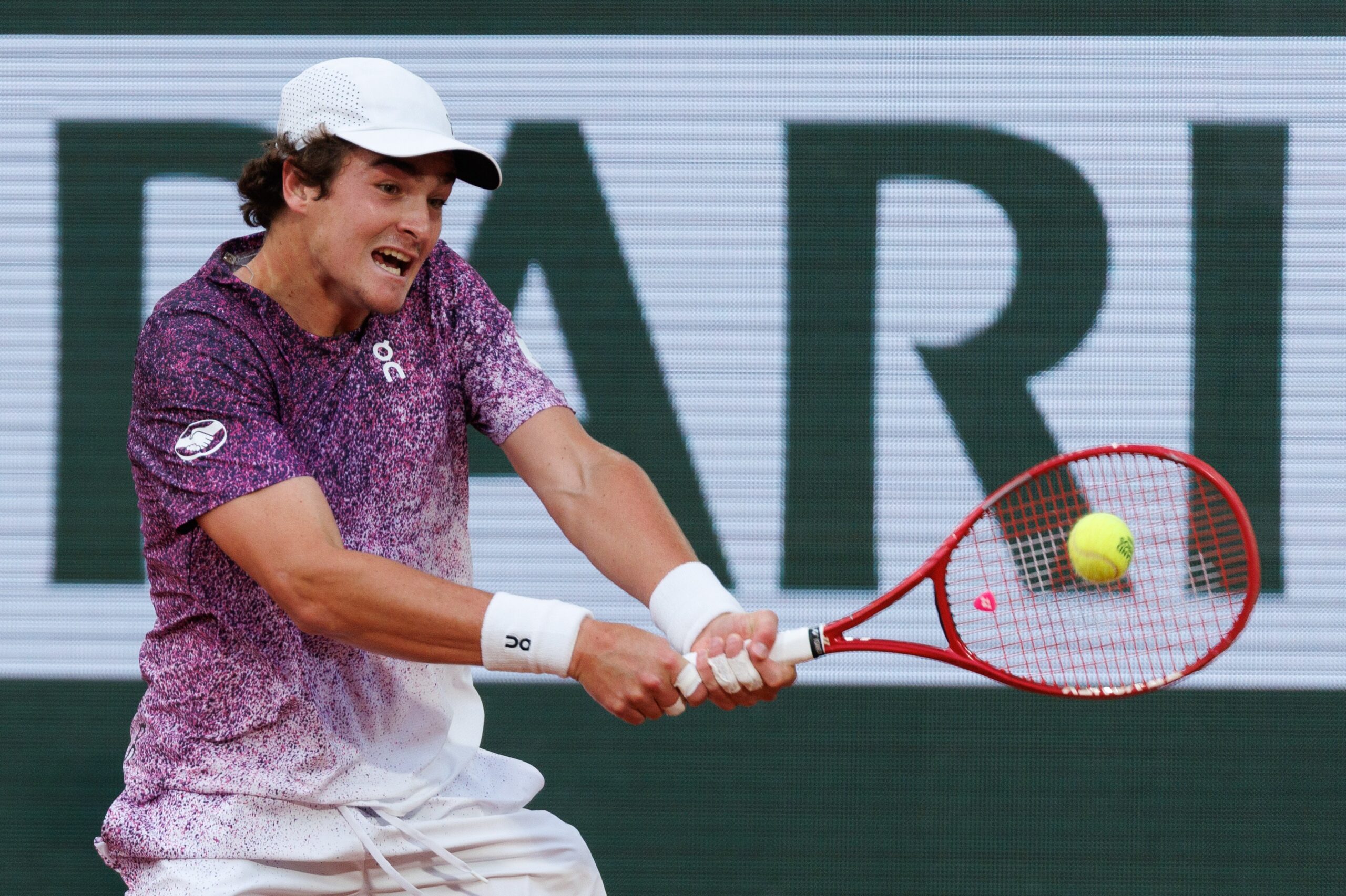 João Fonseca estreia com vitória na chave de duplas do ATP de Halle
