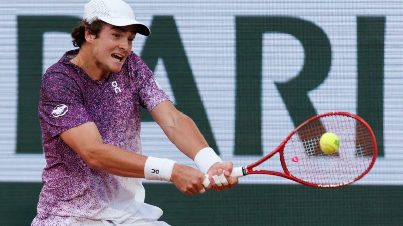 Roland Garros 2026: siga João Fonseca x Jakub Mensik nas quartas
