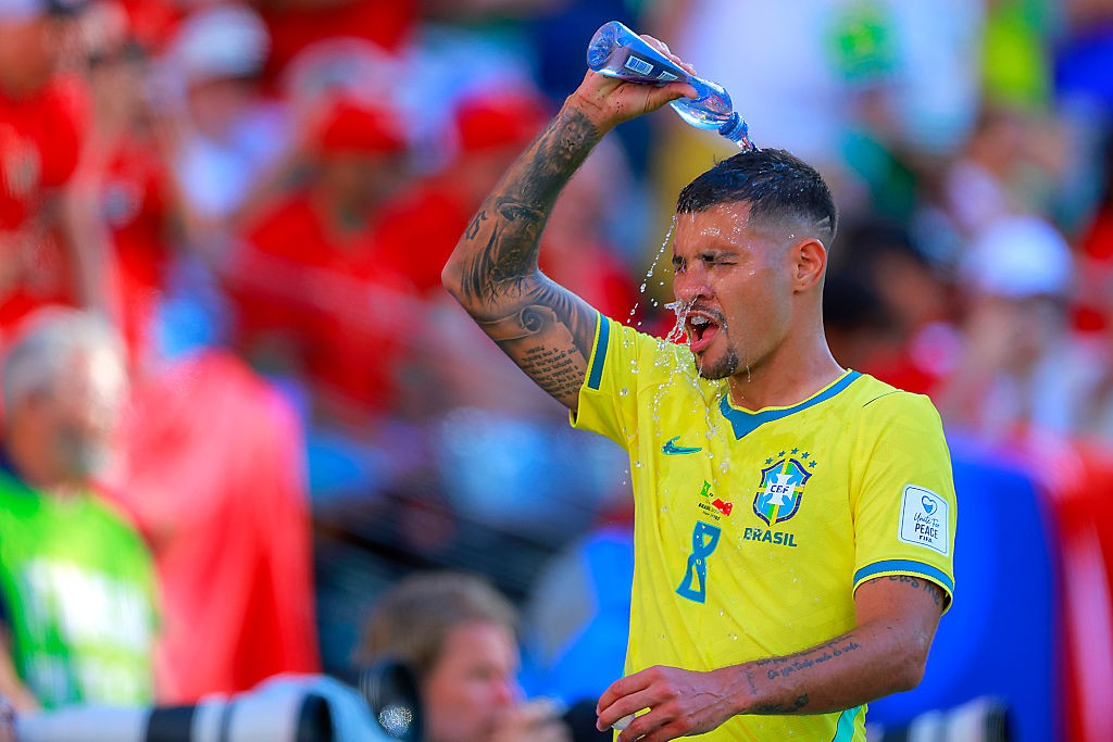 Do colete de gelo à “raspadinha”: as estratégias do Brasil para minimizar efeitos do calor na Copa