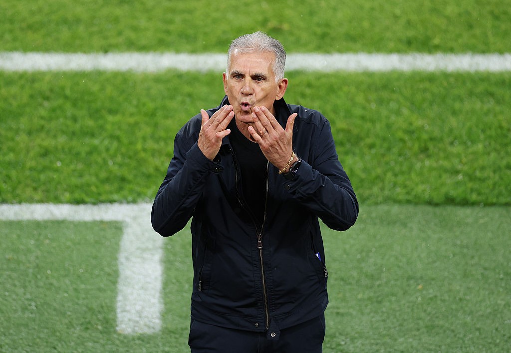 Técnico de Gana, Carlos Queiroz se torna o mais velho a vencer um jogo de Copa do Mundo